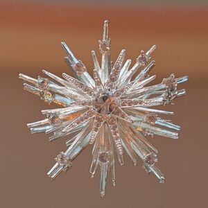 Vintage AVON silver Starburst Large Brooch